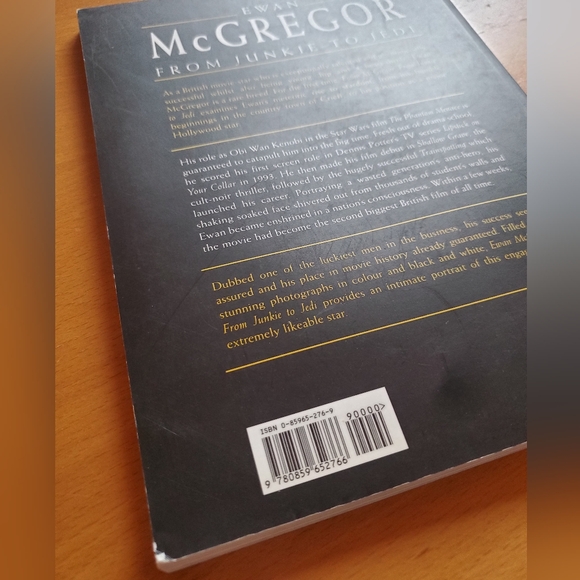 Ewan McGregor book - Picture 4 of 9